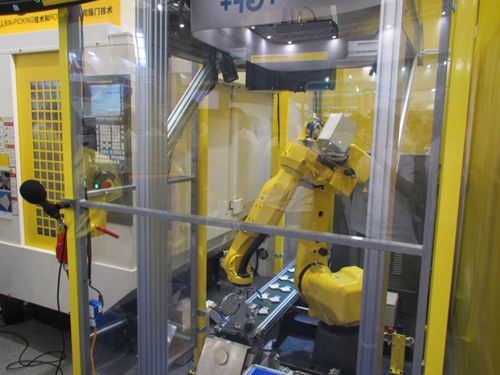 机器人保证高效柔性化机床加工作业 - 发那科 机器人 机床 - 工控新闻